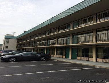 Days-inn By Wyndham Northwest Baltimore