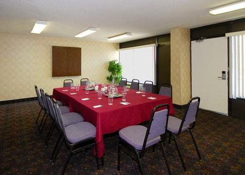 Days-inn By Wyndham Northwest Hotel Baltimore